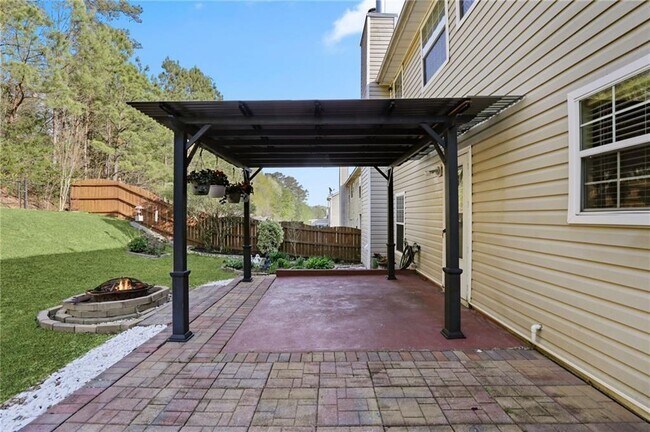 Building Photo - 4550 Ivy Fork Dr