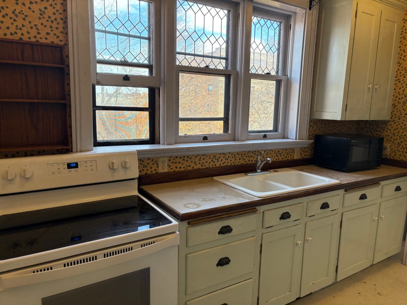 Building Photo - 414 N Benton Ave