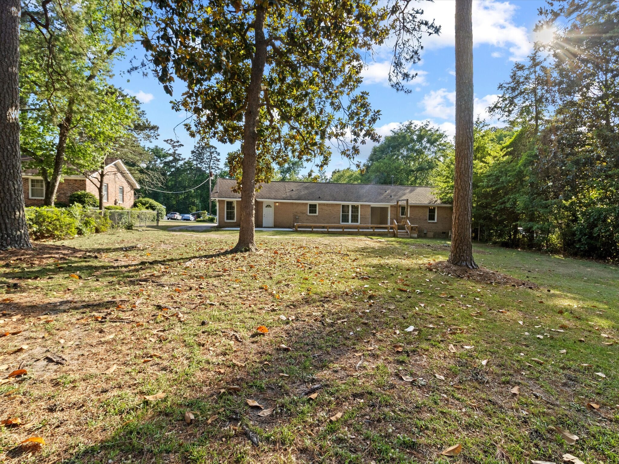 Building Photo - 3234 Hunter Dr