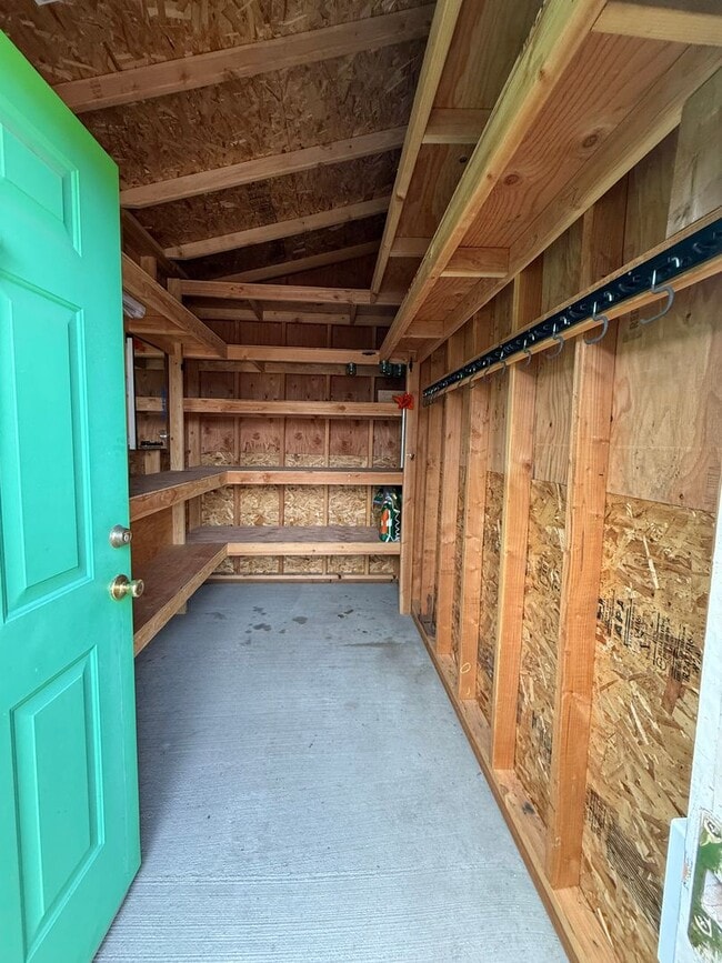 Building Photo - Fantastic 3 Bed/2 Bath Single Family Home in SE Bend