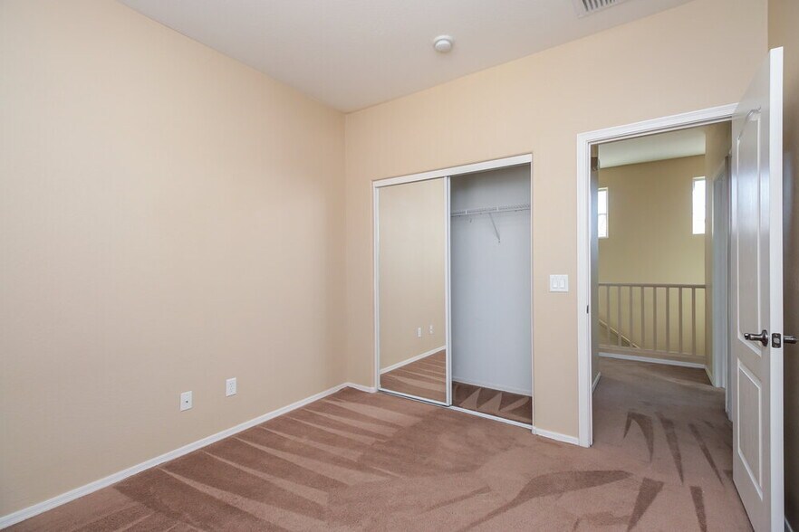 Building Photo - 4251 E Milky Way
