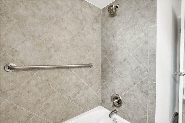 Building Photo - 442 Mignon Ln