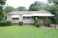 Building Photo - 508 Annie Laura Dr