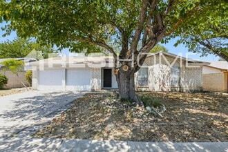 Building Photo - 6041 Blueridge Dr
