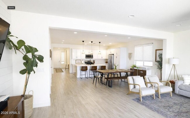 Building Photo - 14417 West West Wind Dr.