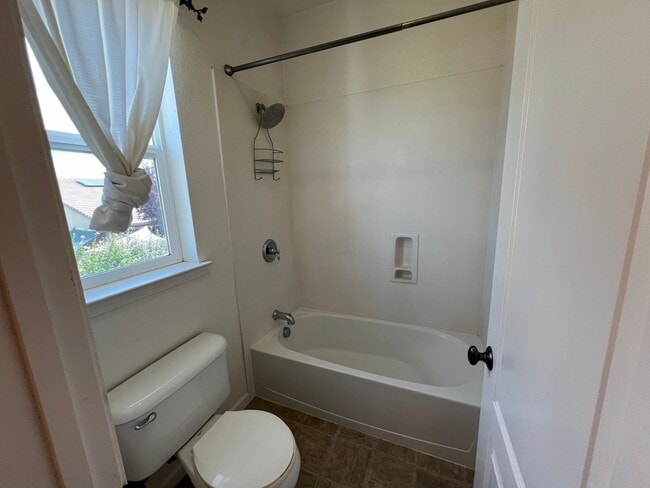 Building Photo - 2553 Acapulco Way