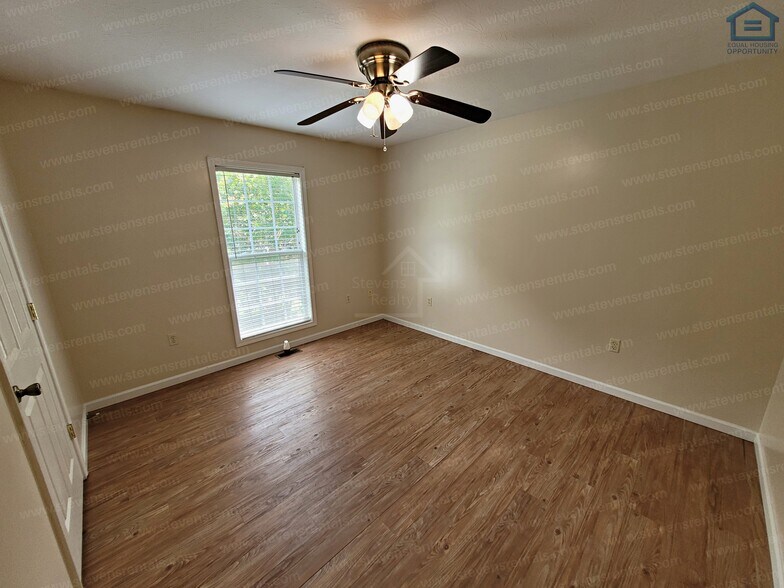 Building Photo - 511 Forrest Cove Ln