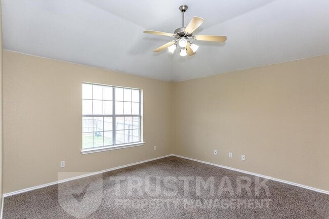 Building Photo - 5406 Shawn Dr