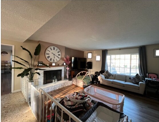 Building Photo - 2822 Caricia Dr