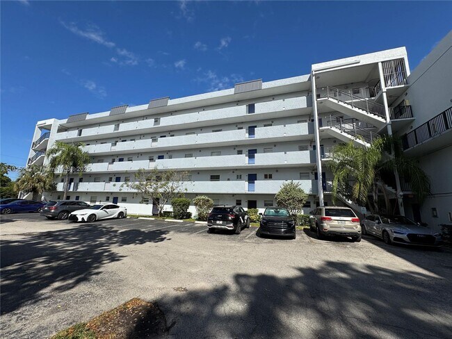 Building Photo - 7561 NW 16th St