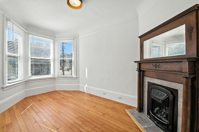 Building Photo - 148 Fillmore St