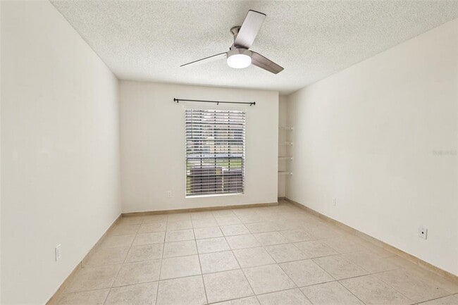 Building Photo - 8724 Mallard Reserve Dr