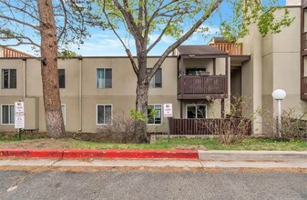 Building Photo - 9995 E Harvard Ave