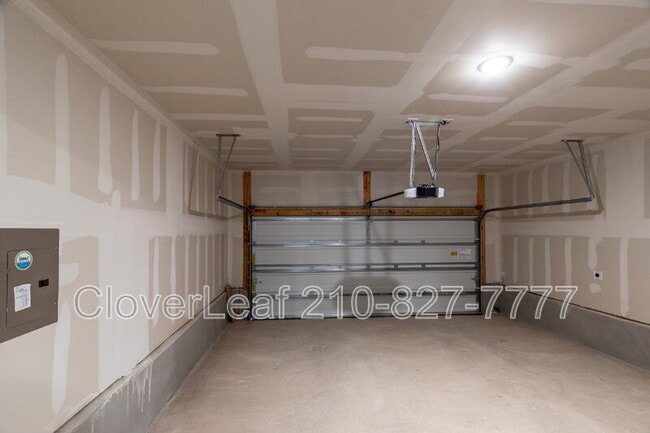 Building Photo - 3626 Amber Glade