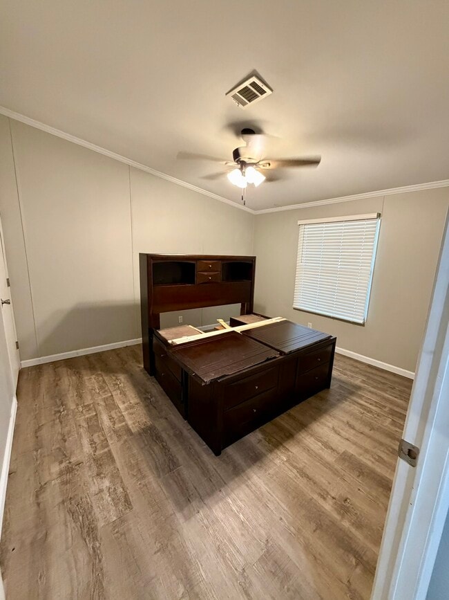 Building Photo - 215 Martin-Prejean Rd