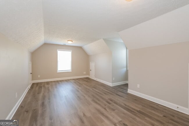 Building Photo - 362 Whitney Ln