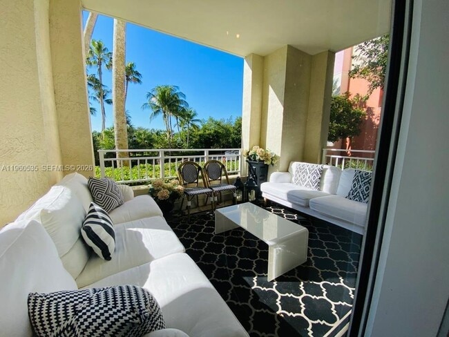 Building Photo - 799 Crandon Blvd