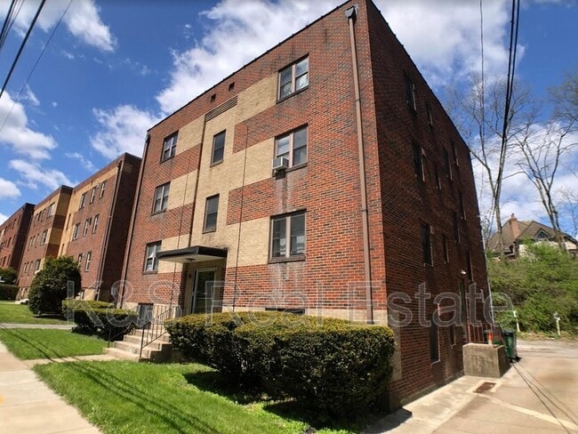 Primary Photo - 115 Mt Lebanon Blvd