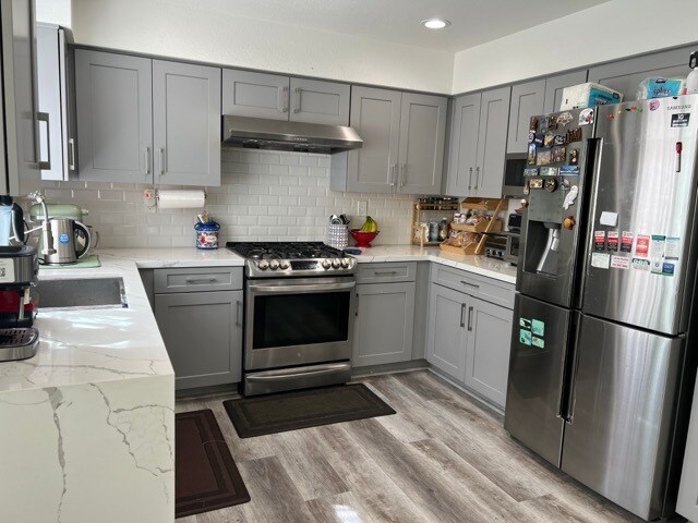 Building Photo - 4910 Hibernia Dr
