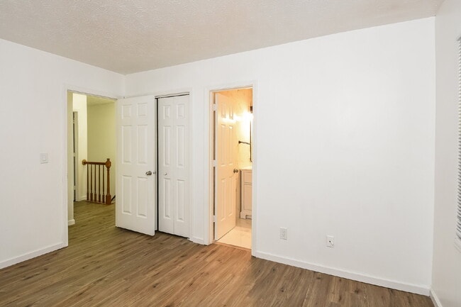 Building Photo - 1307 Sweet Pine Dr