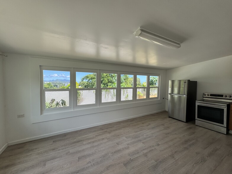 Building Photo - 45-553 Ualani Pl