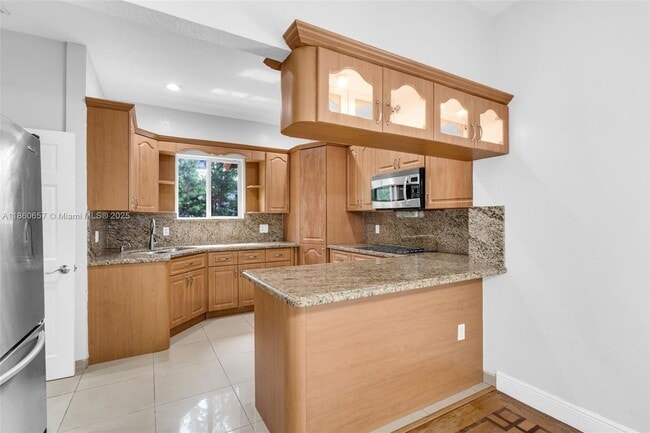 Building Photo - 1711 SW 14th Terrace