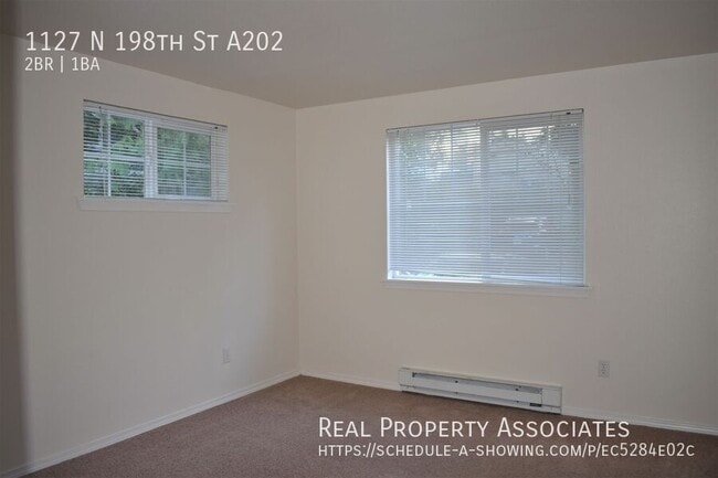 Building Photo - 1127 N 198th St