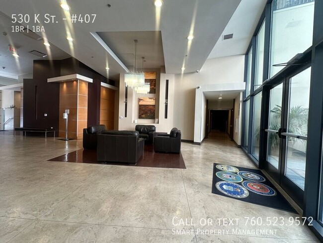 Building Photo - Completely Remodeled Gorgeous Gaslamp Cond...