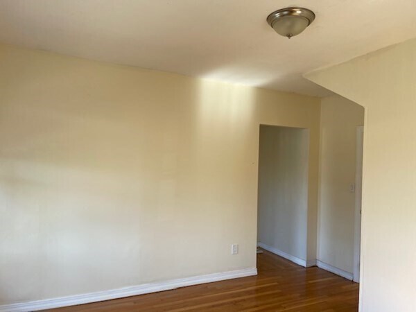 Building Photo - 272 Nevada St