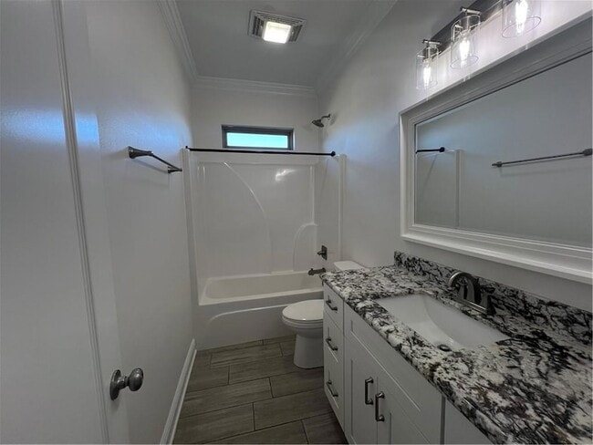 Building Photo - 2148 Pirate Dr