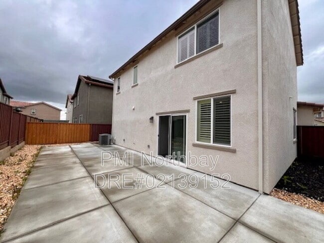 Building Photo - 1476 Descanso Ln