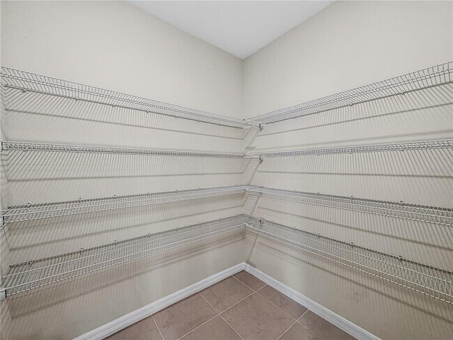 Building Photo - 4087 Feather Tree Dr