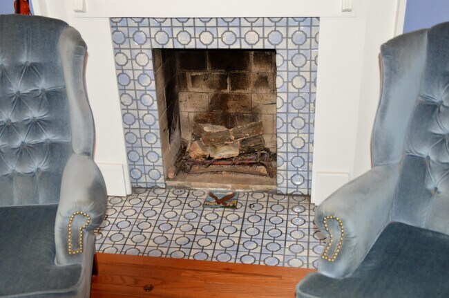 Building Photo - 32 Wilson Ave