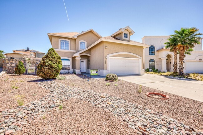 Building Photo - 7600 Plaza Redonda Dr