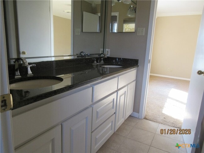 Building Photo - 906 Illinois Ave