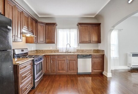 Building Photo - 4909 S Gramercy Pl