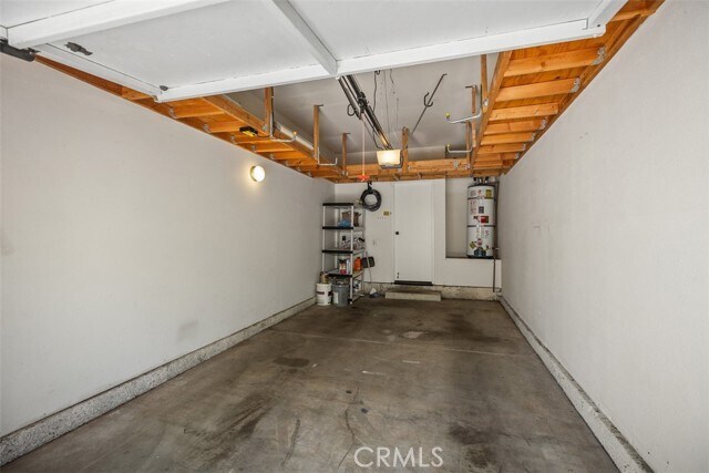 Building Photo - 41 Timbre