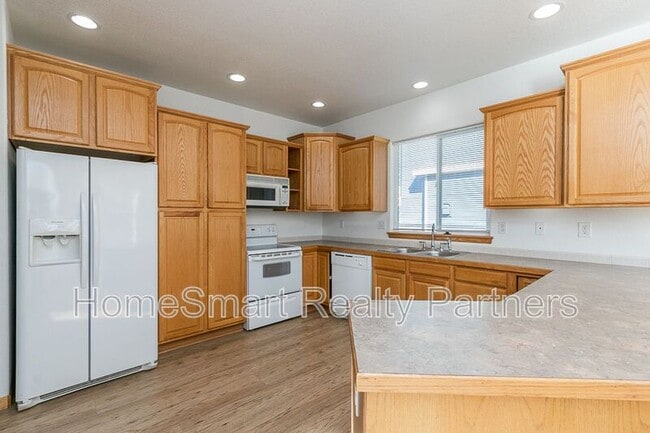 Building Photo - 6708 Sage Ave