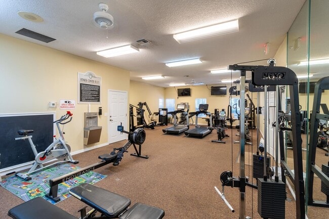 Building Photo - Luxurious 1 Bed / 1 Bath Condo in The Link...