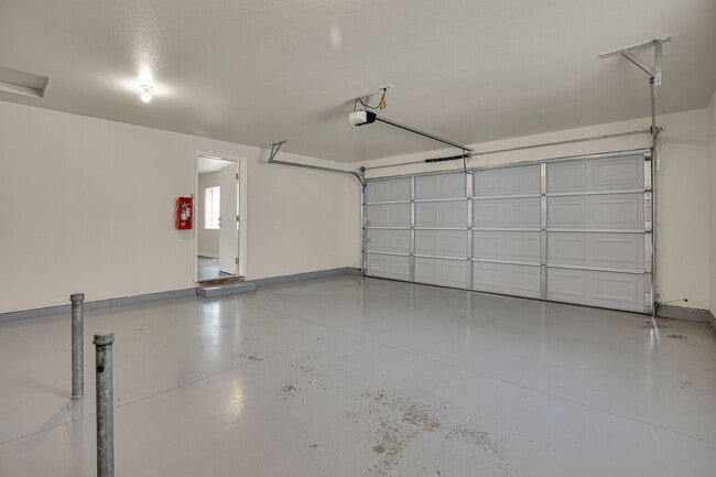 Building Photo - Find Your Haven: A House with all the Perk...