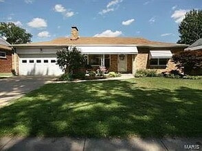 Building Photo - "Charming 3-Bedroom Retreat with 2 Full Baths in Prime Saint Louis Location - 1537 Sq Ft of Comfo...