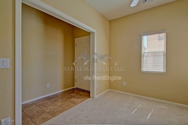 Building Photo - 4725 E Olney Ave