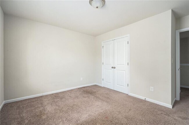 Building Photo - 1611 Meadow Crossing