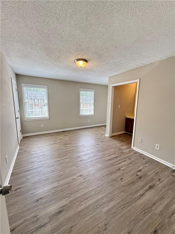 Building Photo - 4891 Jenny Dr