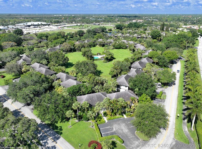 Building Photo - 13334 Polo Club Rd
