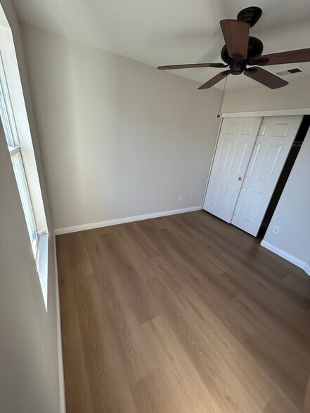 Building Photo - 45 Tulare Dr