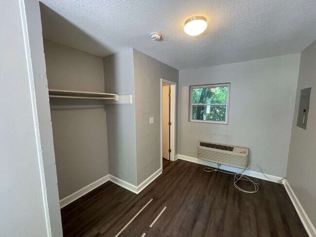Building Photo - Available now. Upgraded studio!