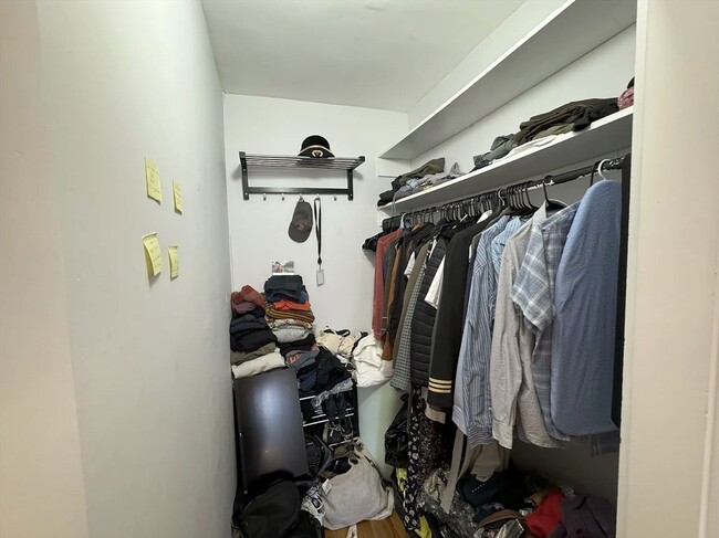 Building Photo - 429 Marlborough St