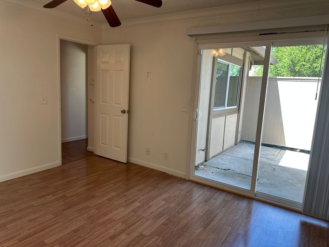Building Photo - 2615 Rutgers Ln