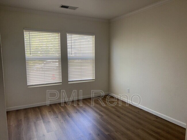 Building Photo - 7732 Corso St